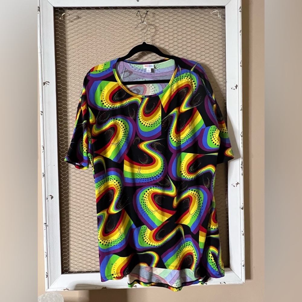 Large LuLaRoe Irma